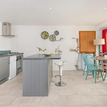 Fieldgate Barn-uk47179 Holiday home