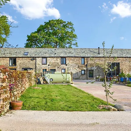 Holiday home Fieldgate Barn-uk47179 *